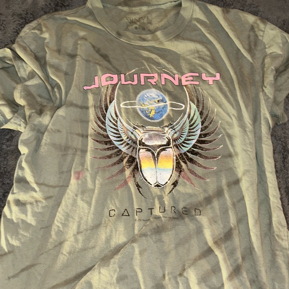 T-shirt with design